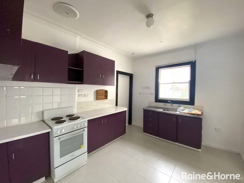 Photo - 59 Gardiner Road, Orange NSW 2800 - Image 4