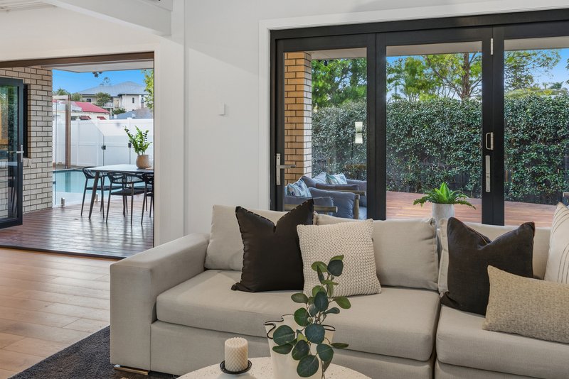 Photo - 59 Glen Holm Street, Mitchelton QLD 4053 - Image 13