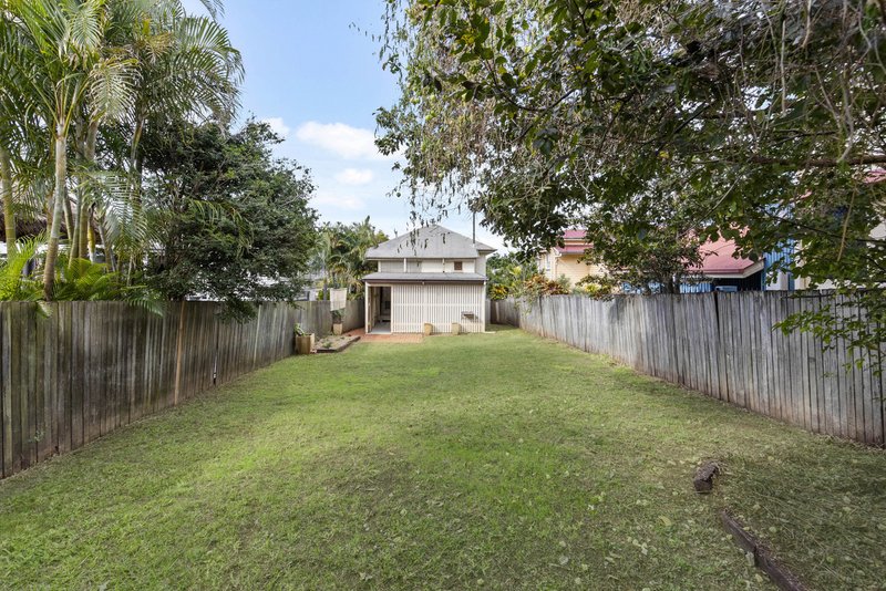 Photo - 59 Hedley Avenue, Nundah QLD 4012 - Image 2