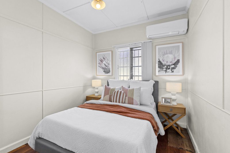 Photo - 59 Hedley Avenue, Nundah QLD 4012 - Image 11