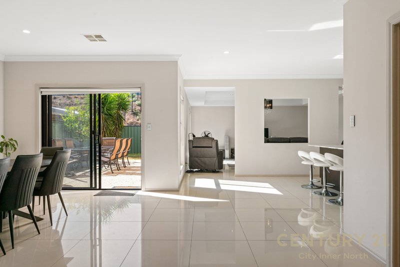 Photo - 59 Hindmarsh Cct , Mawson Lakes SA 5095 - Image 3