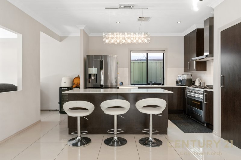 Photo - 59 Hindmarsh Cct , Mawson Lakes SA 5095 - Image 6