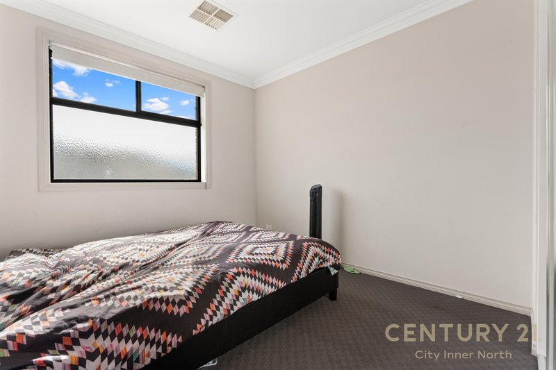 Photo - 59 Hindmarsh Cct , Mawson Lakes SA 5095 - Image 15