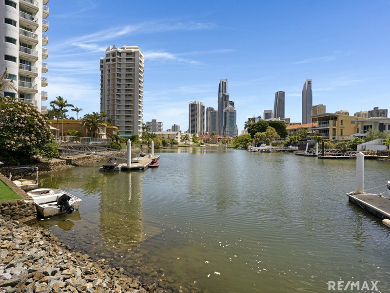 Photo - 5/9 Holborow Close, Surfers Paradise QLD 4217 - Image 13