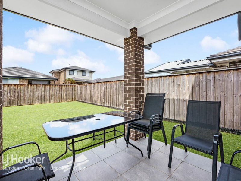 Photo - 59 Kingsman Avenue, Elderslie NSW 2570 - Image 9