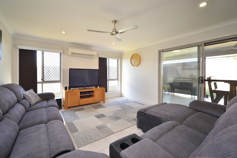 Photo - 59 Koowin Drive, Kirkwood QLD 4680 - Image 15