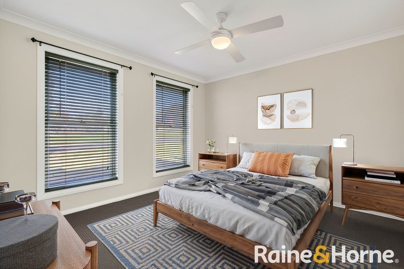 Photo - 59 Lakeside Circuit, Dubbo NSW 2830 - Image 7