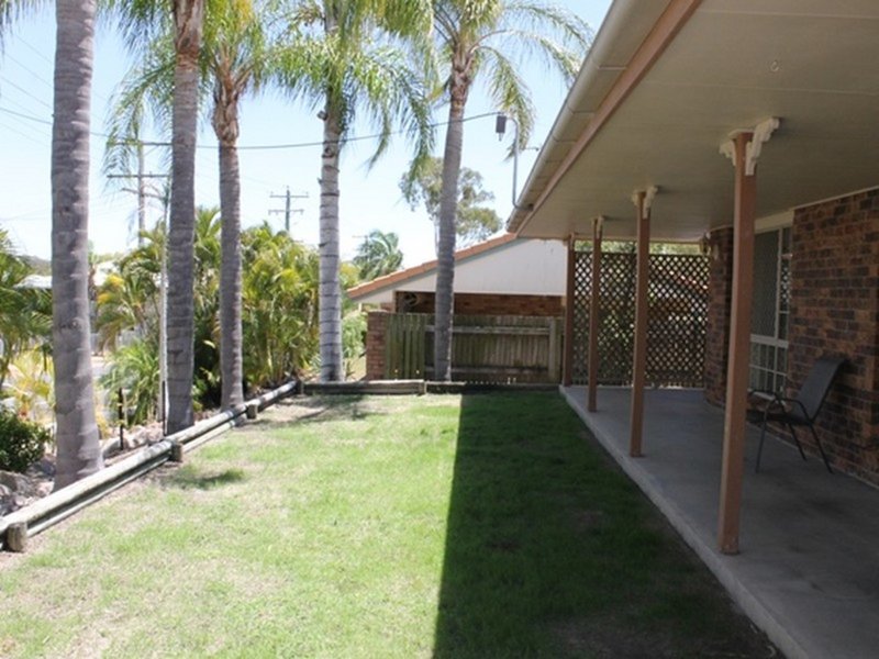 Photo - 59 Latrobe Street, Tannum Sands QLD 4680 - Image 9