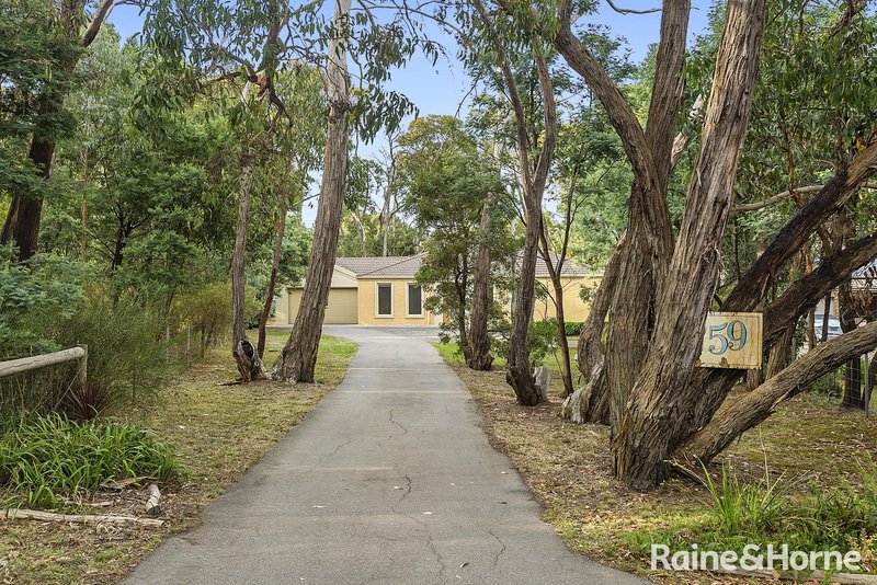 Photo - 59 Leared Drive, Kyneton VIC 3444 - Image 2