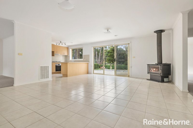 Photo - 59 Leared Drive, Kyneton VIC 3444 - Image 7