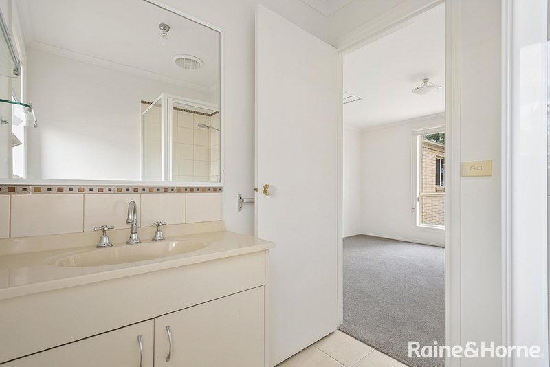 Photo - 59 Leared Drive, Kyneton VIC 3444 - Image 9