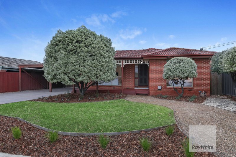 Photo - 59 Lenoak Street, Gladstone Park VIC 3043 - Image 1