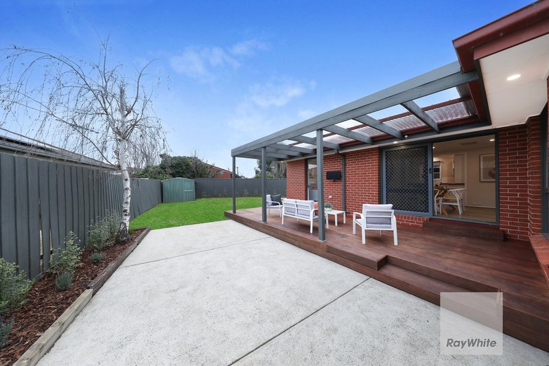 Photo - 59 Lenoak Street, Gladstone Park VIC 3043 - Image 18