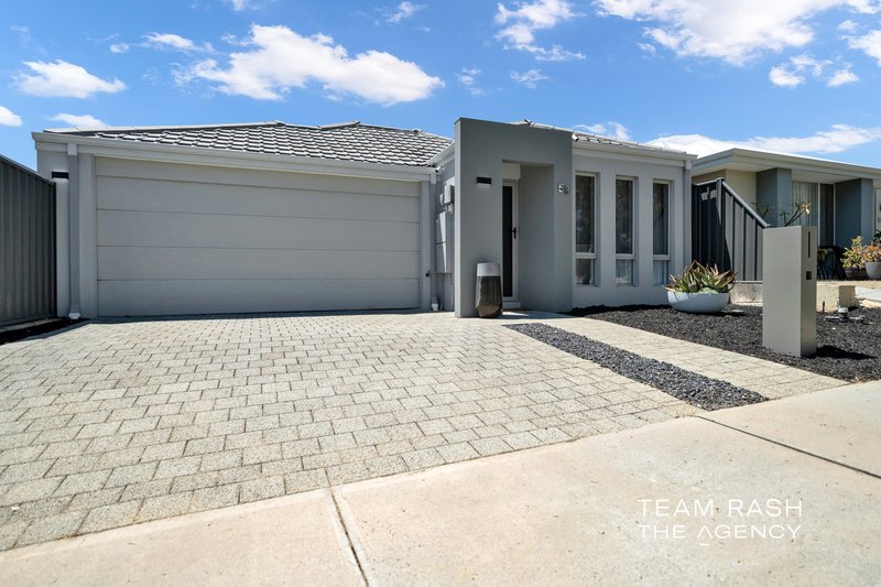 Photo - 59 Leschenault Loop, Banksia Grove WA 6031 - Image 3