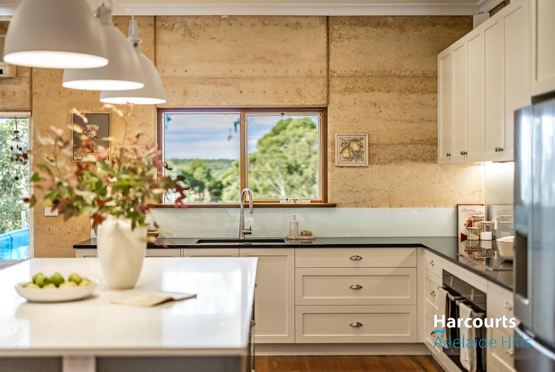 Photo - 59 Leslie Creek Road, Mylor SA 5153 - Image 6