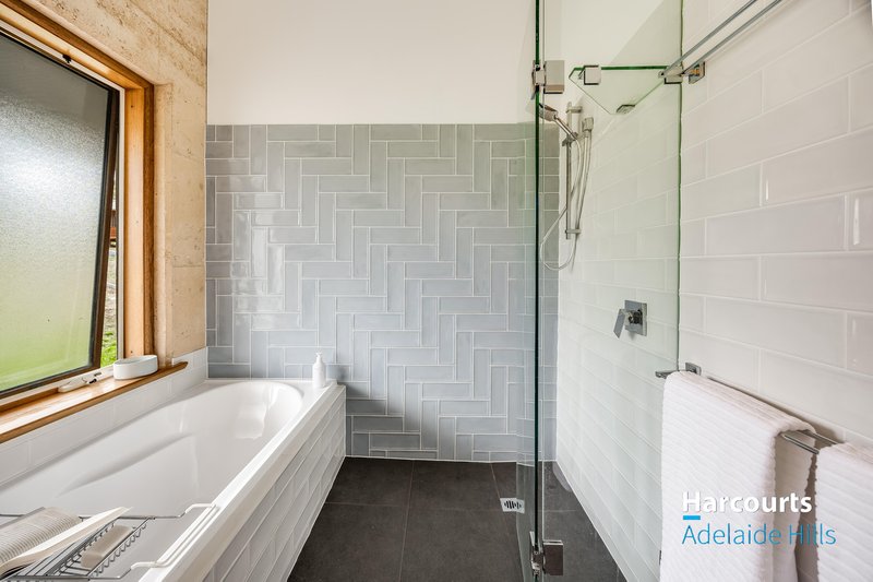 Photo - 59 Leslie Creek Road, Mylor SA 5153 - Image 23