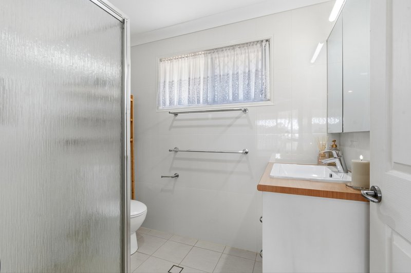 Photo - 59 Linnings Road, Haigslea QLD 4306 - Image 13