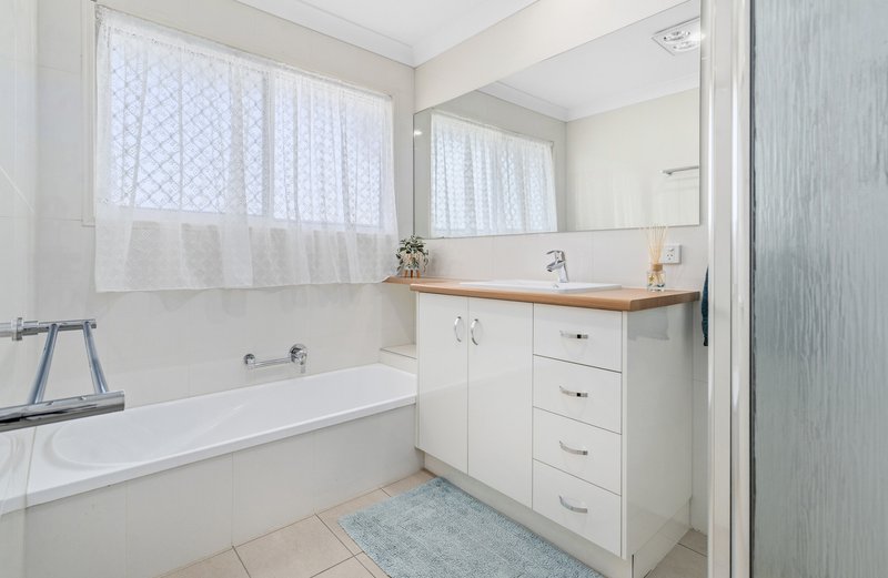 Photo - 59 Linnings Road, Haigslea QLD 4306 - Image 17