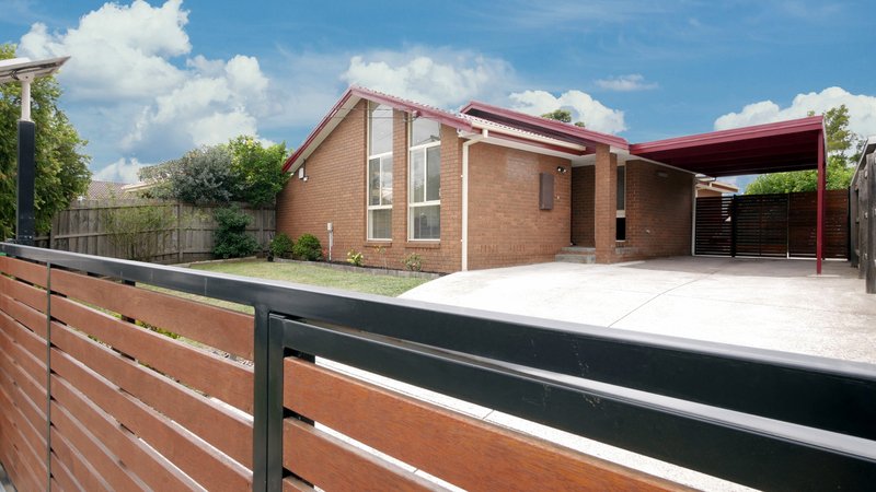 Photo - 59 Liverpool Drive, Keysborough VIC 3173 - Image 9