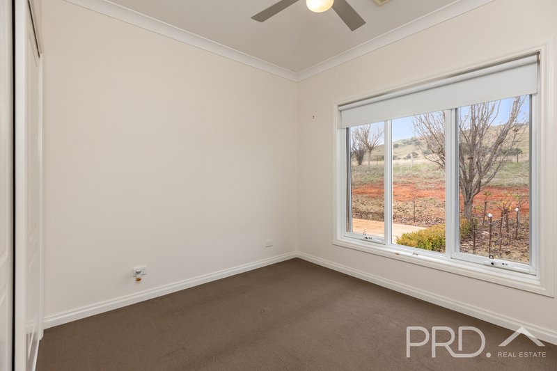 Photo - 59 Luke Street, South Gundagai NSW 2722 - Image 12