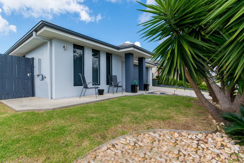 Photo - 59 Lytham Circuit, North Lakes QLD 4509 - Image 16