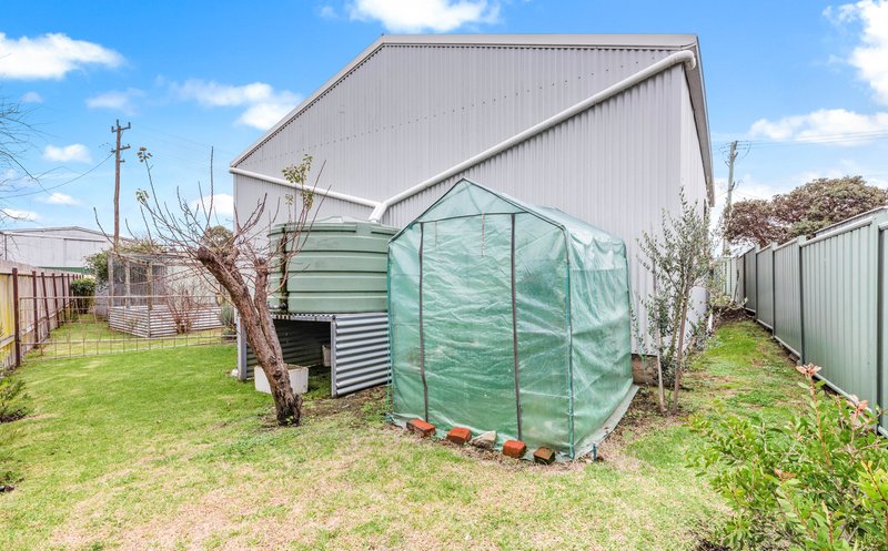 Photo - 59 Manners Street, Tenterfield NSW 2372 - Image 18