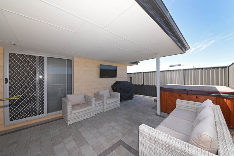 Photo - 59 Marginella Boulevard, Jindalee WA 6036 - Image 23