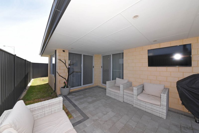 Photo - 59 Marginella Boulevard, Jindalee WA 6036 - Image 25