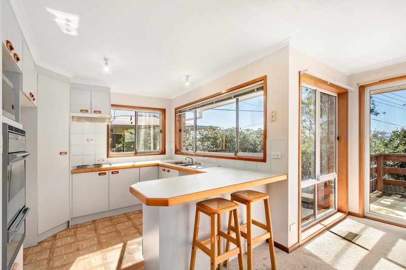 Photo - 59 Martley Circuit, Calwell ACT 2905 - Image 6