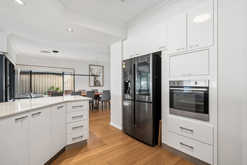 Photo - 59 Mclean Street, Melville WA 6156 - Image 6