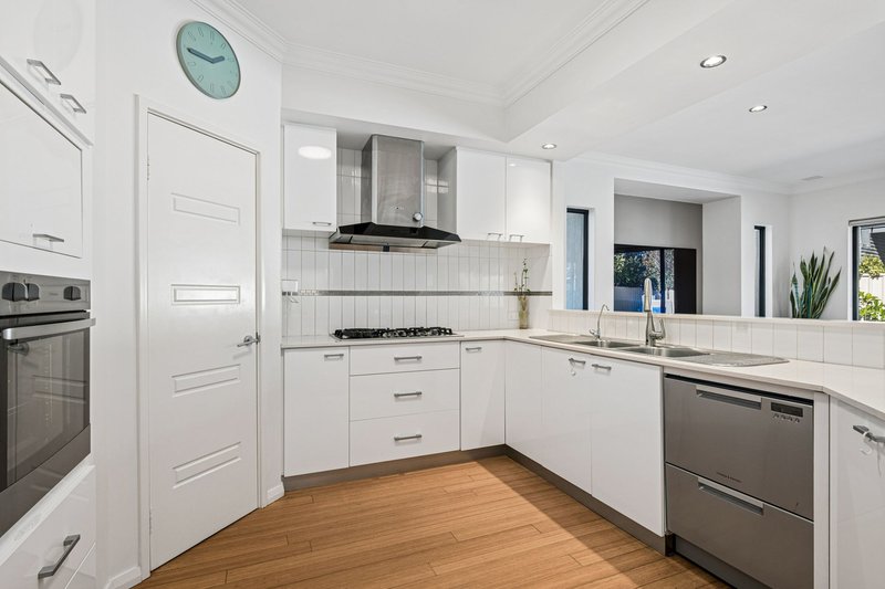 Photo - 59 Mclean Street, Melville WA 6156 - Image 7