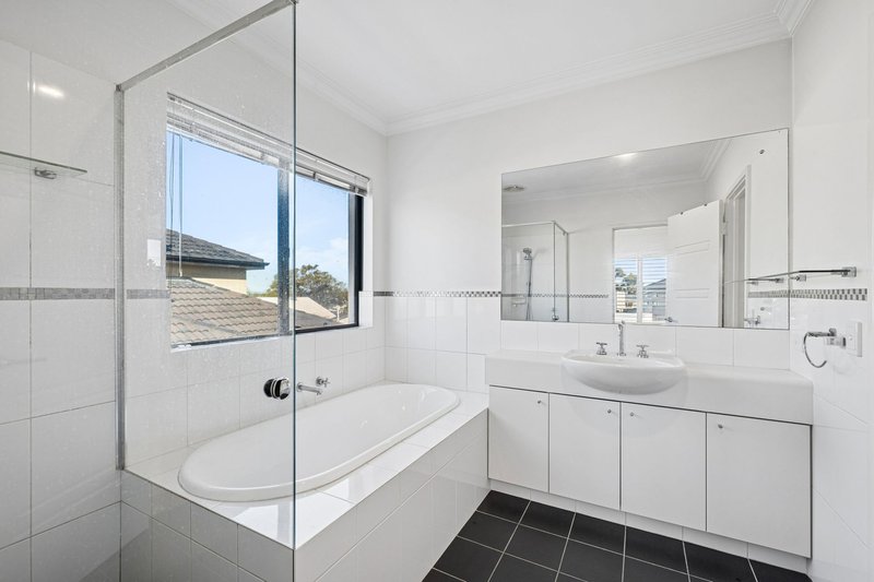 Photo - 59 Mclean Street, Melville WA 6156 - Image 18