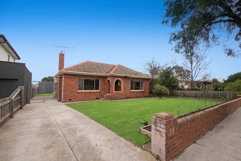 Photo - 59 Mcmahon Road, Reservoir VIC 3073 - Image 2