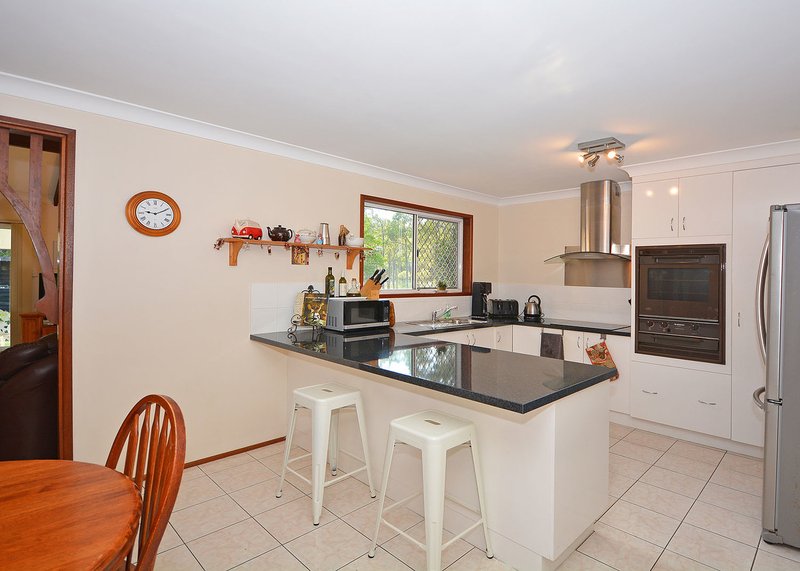 Photo - 59 Melinda Road, Torbanlea QLD 4662 - Image 8