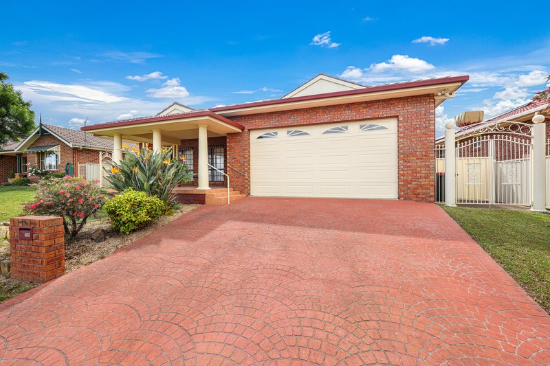 Photo - 59 Morilla Street, Tamworth NSW 2340 - Image 2