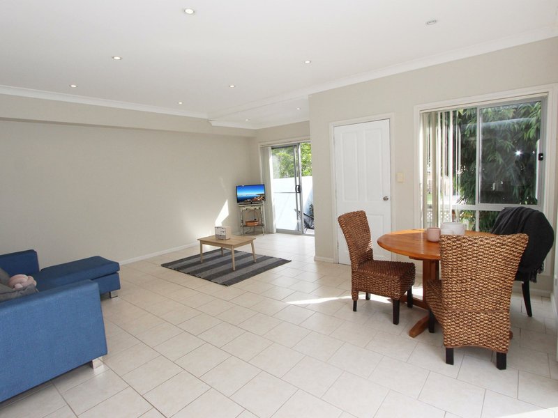 Photo - 5/9 Muir Street, Harrington NSW 2427 - Image 5