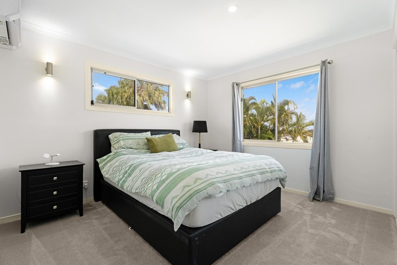 Photo - 59 Murphy Street, Point Vernon QLD 4655 - Image 8