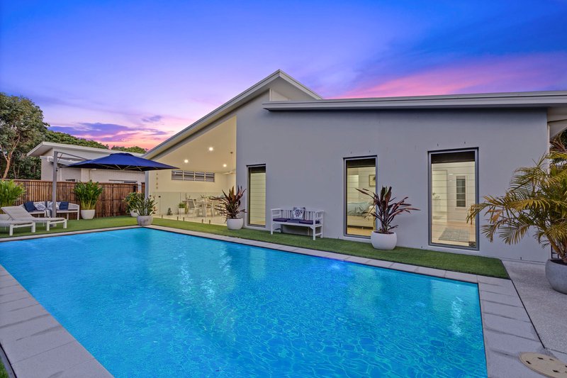 Photo - 59 North Beach Place, Mudjimba QLD 4564 - Image 23