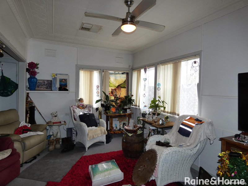 Photo - 59 Oak Street, Moree NSW 2400 - Image 2