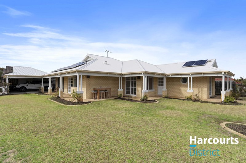 Photo - 59 Oakhill Heights, Ellenbrook WA 6069 - Image 3