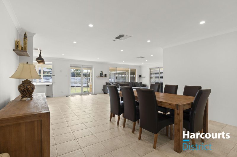 Photo - 59 Oakhill Heights, Ellenbrook WA 6069 - Image 10