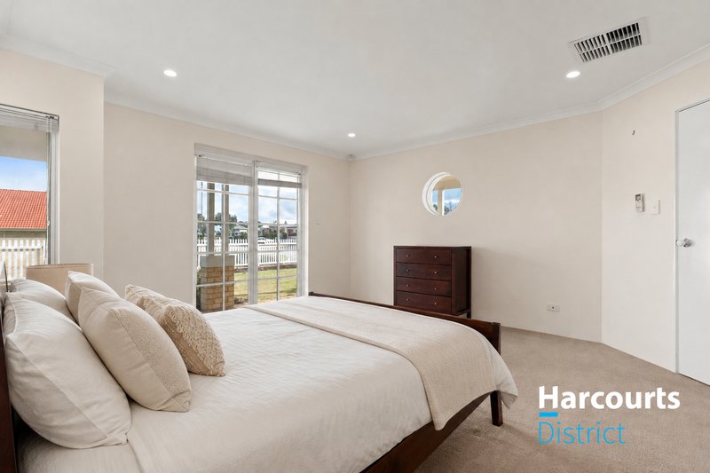 Photo - 59 Oakhill Heights, Ellenbrook WA 6069 - Image 15