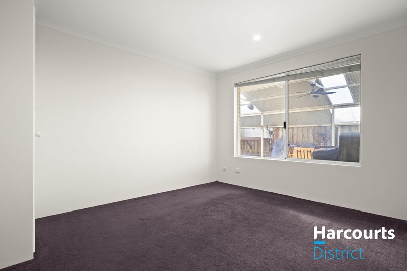Photo - 59 Oakhill Heights, Ellenbrook WA 6069 - Image 20