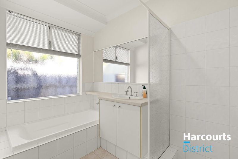 Photo - 59 Oakhill Heights, Ellenbrook WA 6069 - Image 23