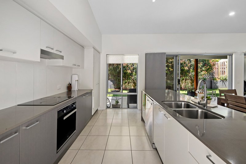 Photo - 59 O'Doherty Circuit, Nudgee QLD 4014 - Image 5