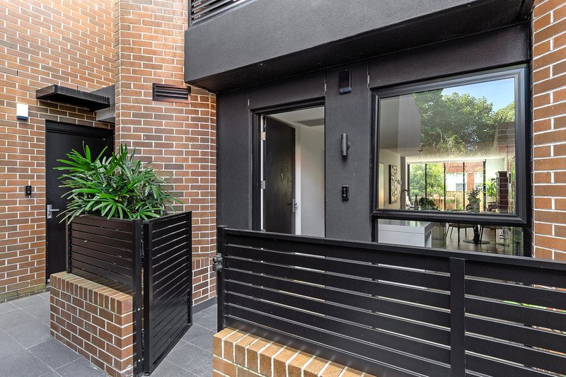 Photo - 5/9 Pacific Highway, Wahroonga NSW 2076 - Image 6