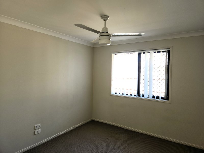 Photo - 59 Parkside Drive, Kingaroy QLD 4610 - Image 11