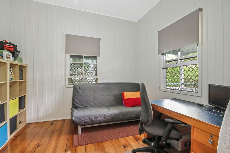 Photo - 59 Peach Street, Greenslopes QLD 4120 - Image 11