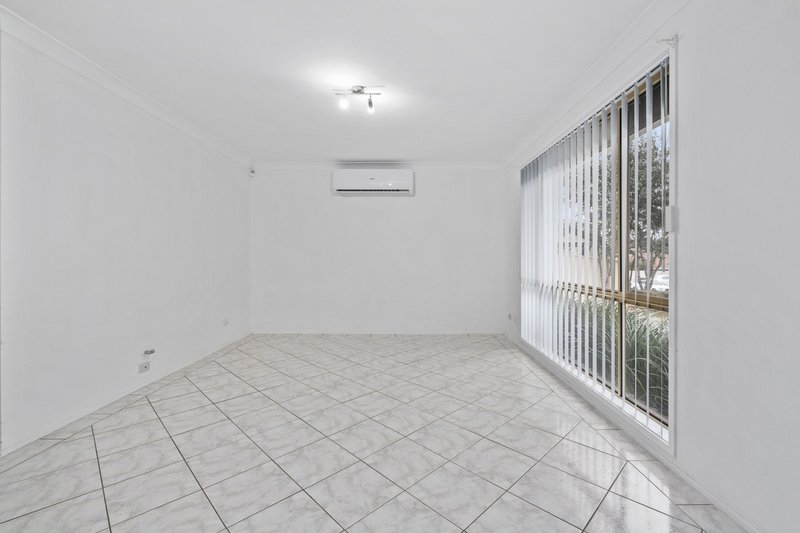 Photo - 59 Pendley Crescent, Quakers Hill NSW 2763 - Image 3