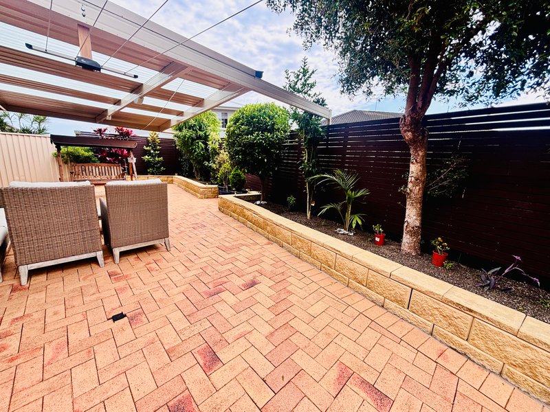 Photo - 59 Phoenix Avenue, Stanhope Gardens NSW 2768 - Image 9